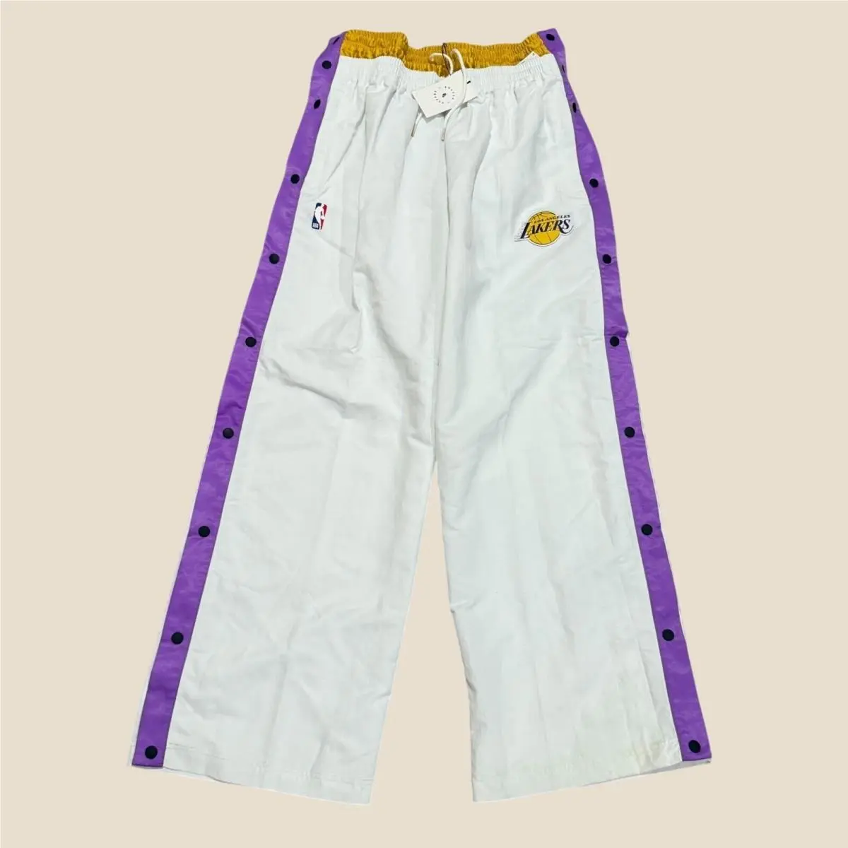Nike clothing - White 3