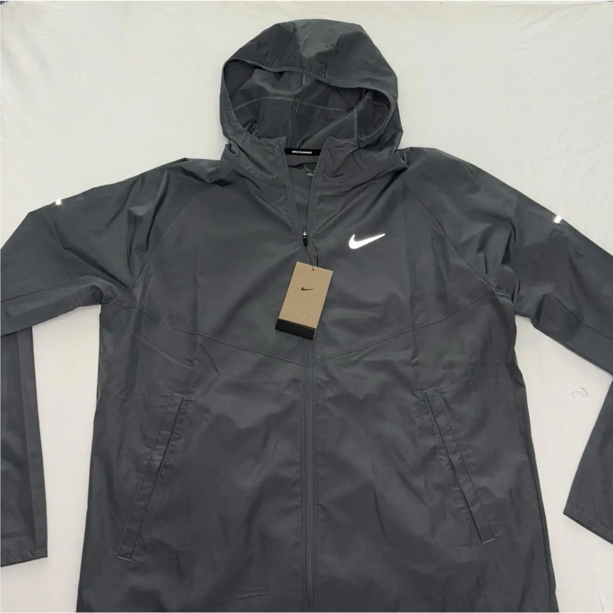 Nike clothing - Miler Repel Running Jacket - Miler Repel Running Jacket - Gray 1