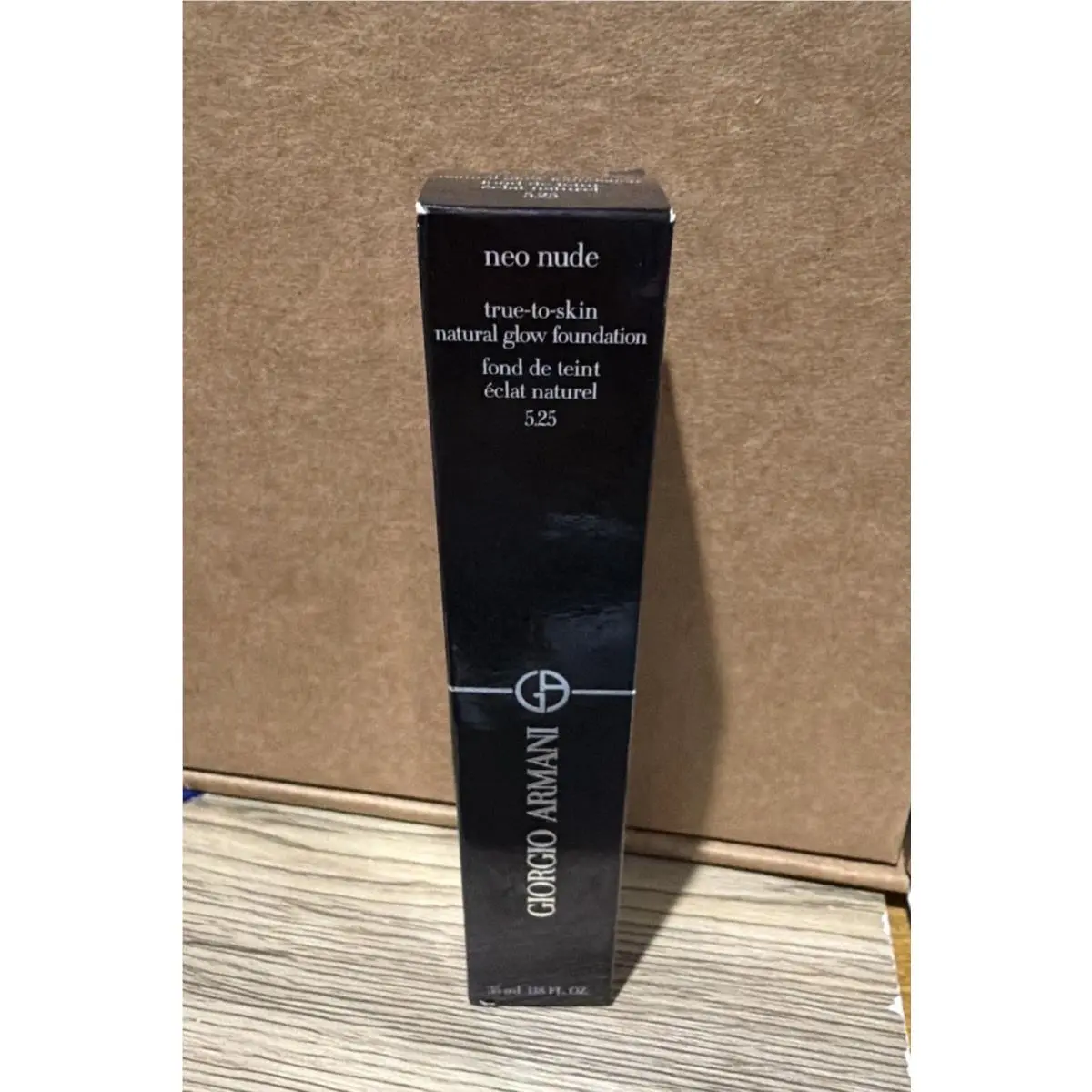 5.25 Giorgio Armani Neo True To Skin Natural Glow Foundation Shade 5.25