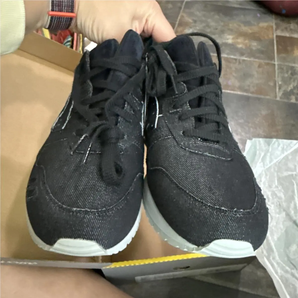 Asics shoes - ASICS Gel Lyte 3 - Gel Lyte - H7ZNQ-9690 - Mid Grey/ Black Denim, Manufacturer: Mineral Beige/Simply Taupe (UPC: 191497051719) 4