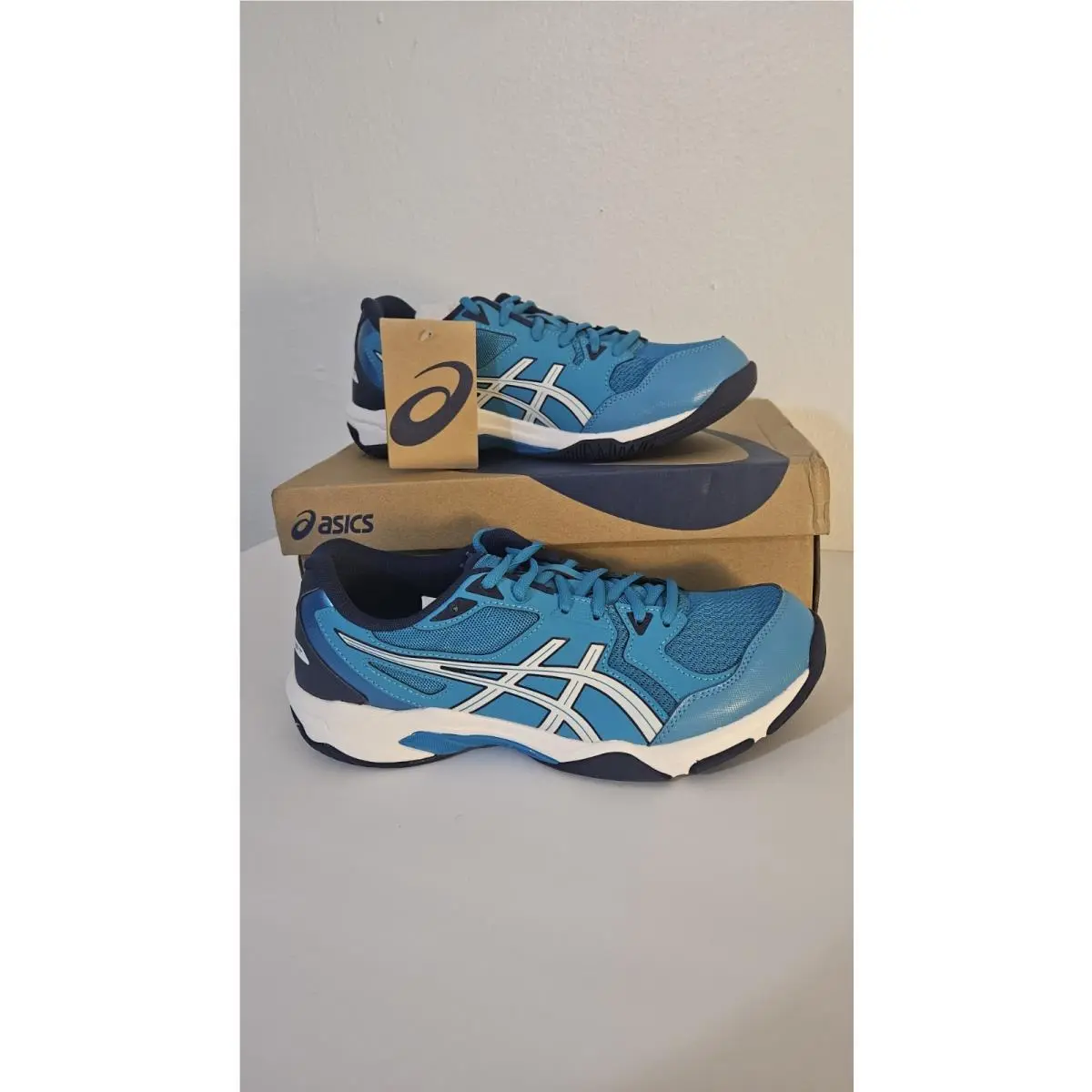 Asics Men`s Gel Rocket 10 Size 7.5 Island Blue and White