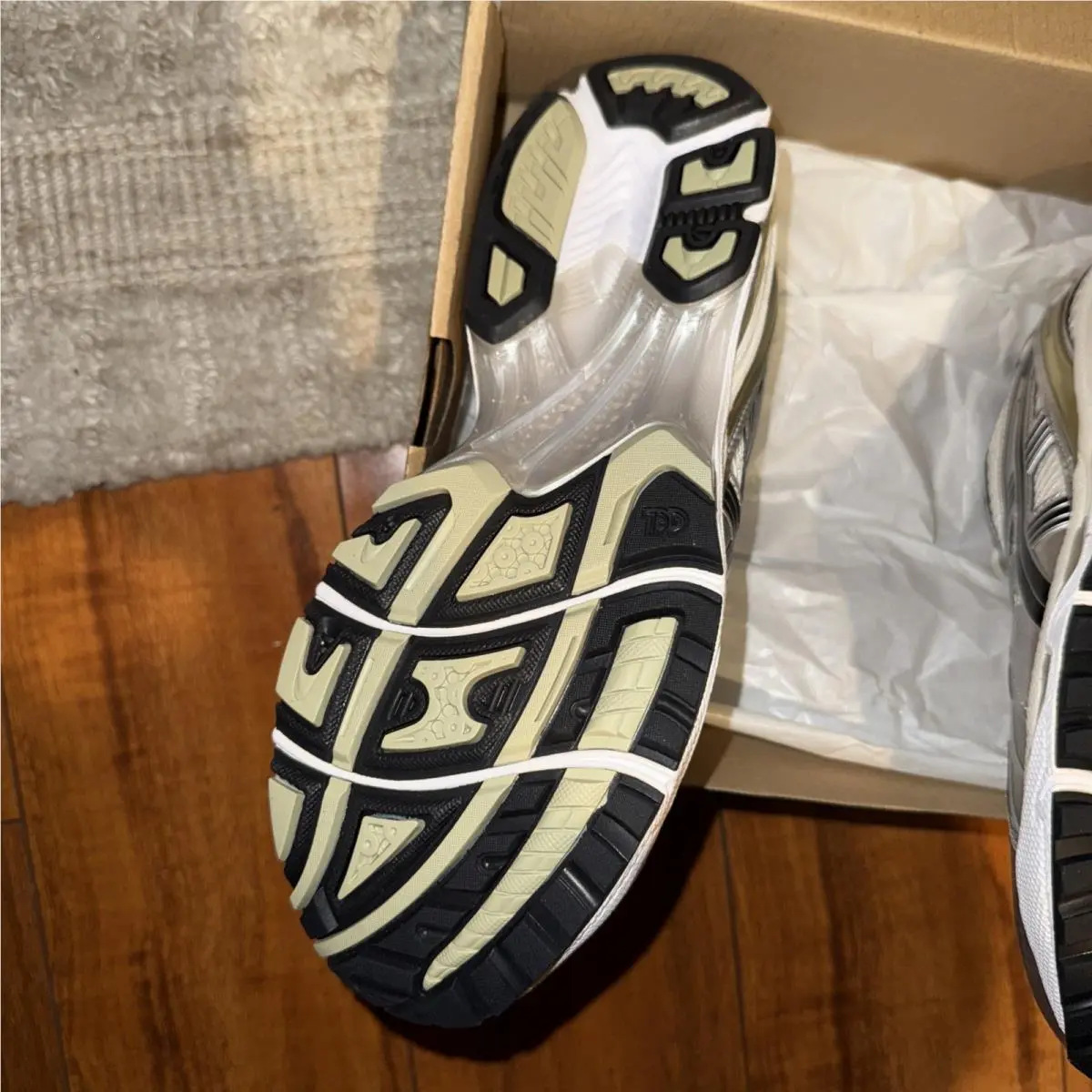Asics shoes - ASICS Gel Kayano - Gel Kayano - 1203A537-200 - Ivory, Manufacturer: Birch/Pure Silver 10