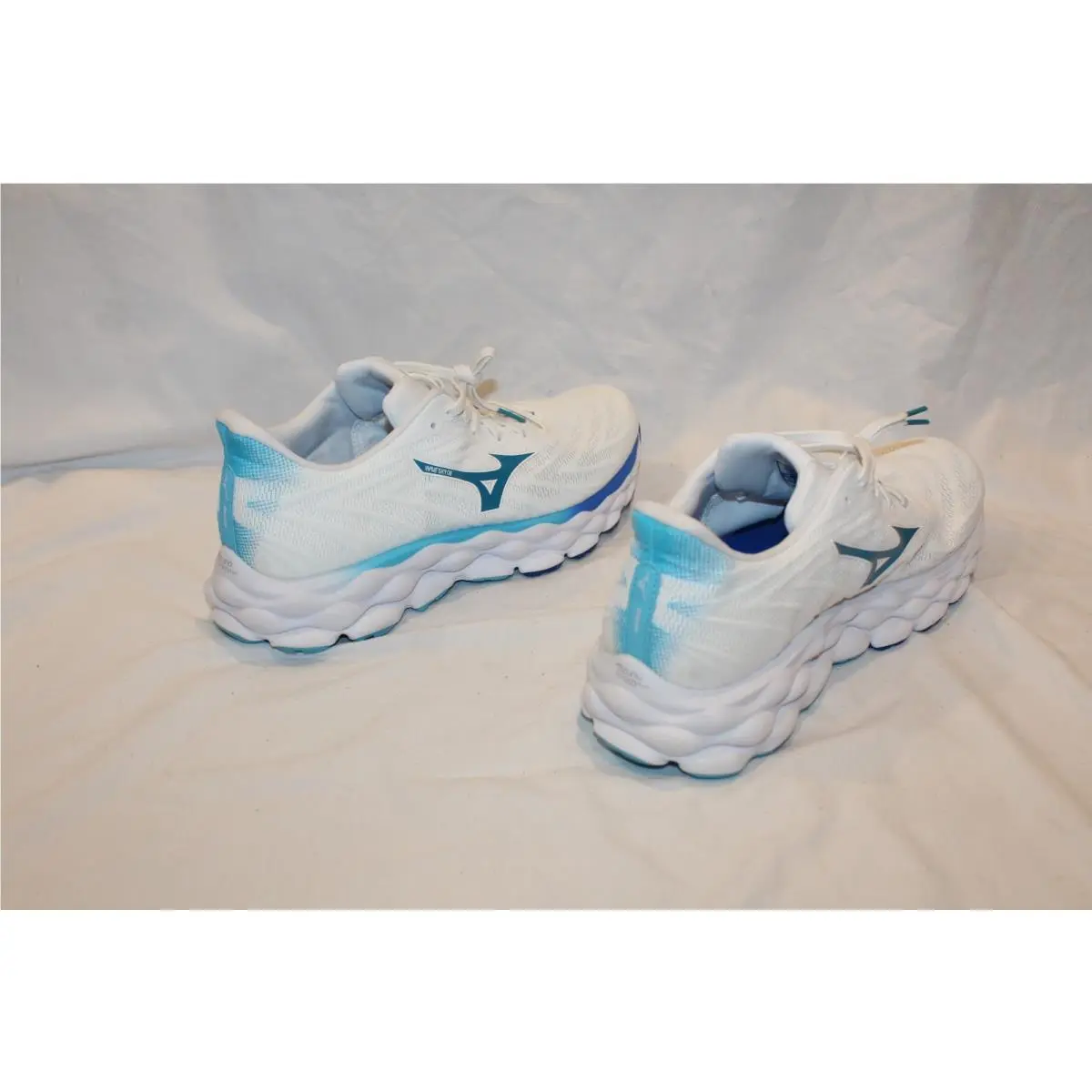 Mizuno shoes - Mizuno Wave Sky - Wave Sky - White 2