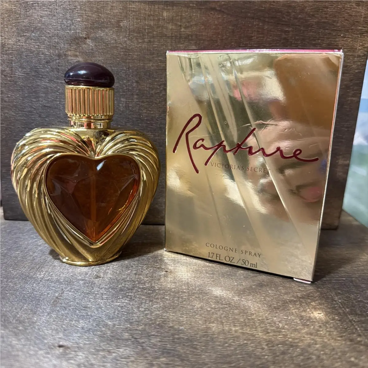 Vintage- Rapture Victoria`s Secret 1.7. oz Cologne Perfume Heart