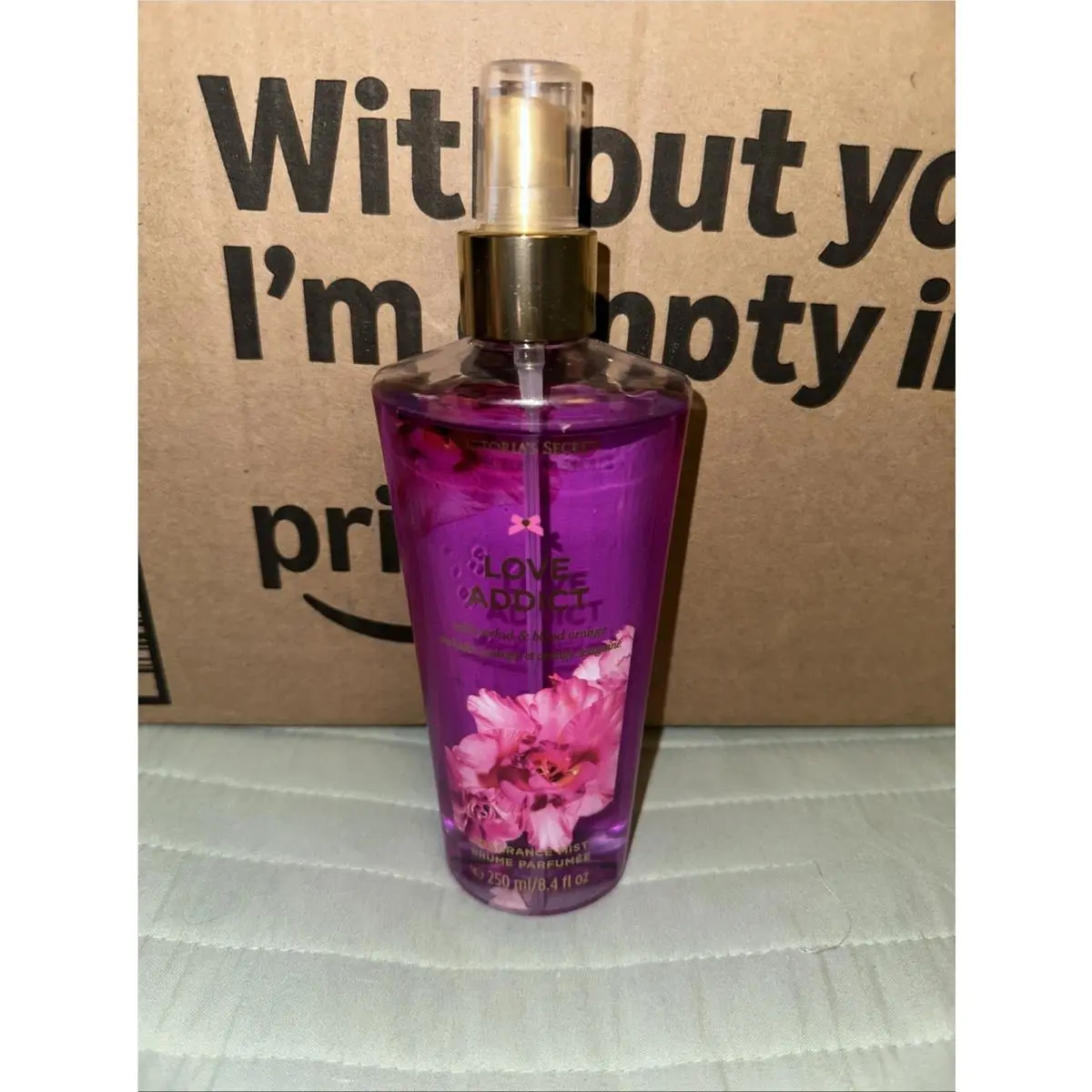 Victoria`s Secret Love Addict Fragrance Mist 8.4 fl oz / 250 ml