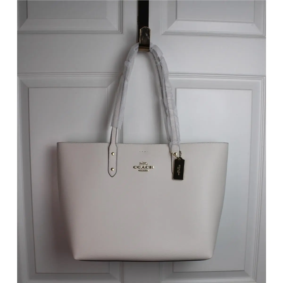 Pebble Leather Town Tote Bag Chalk White Gold Tone Hardware 72673 by Coach