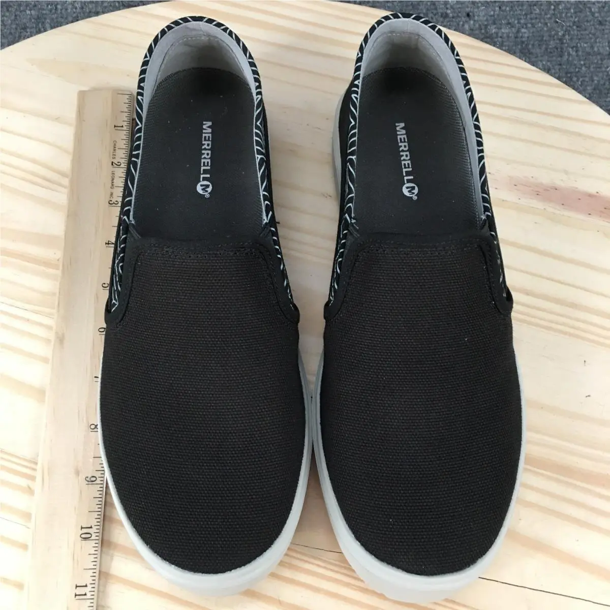 Merrell shoes - Black 6