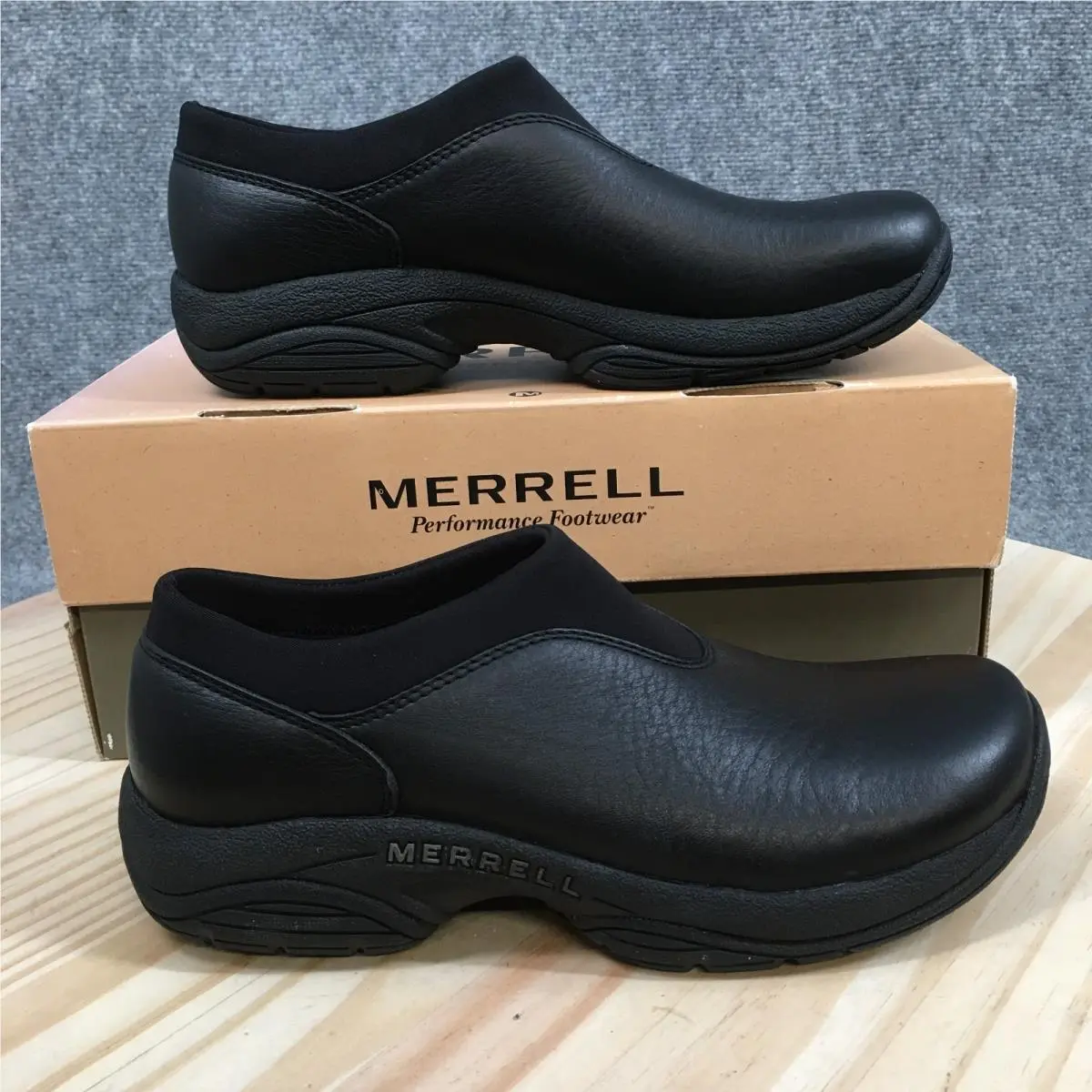 Merrell Primo Moc Clog Womens 7.5M Black Leather Slip On Comfort Shoes 60500
