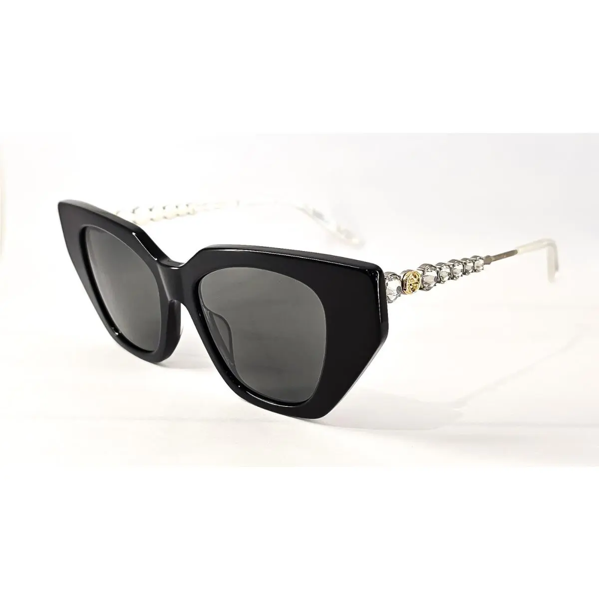GG0641S Sunglasses 001 Black /green Lenses Size 53 by Gucci