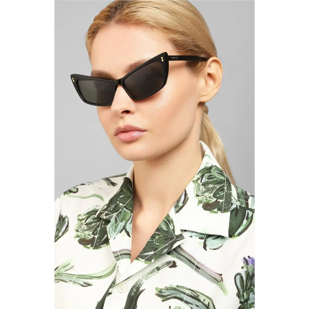 Sunglasses GG0626S 001 Black/grey Lens Design 58mm by Gucci