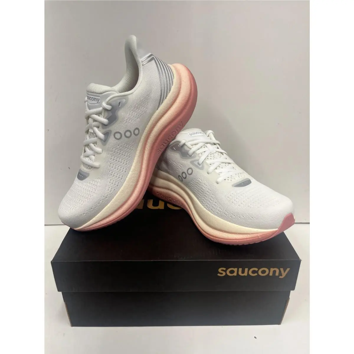 Saucony shoes - Saucony Triumph 23 - Triumph - Ivory/Mauve (142) 0