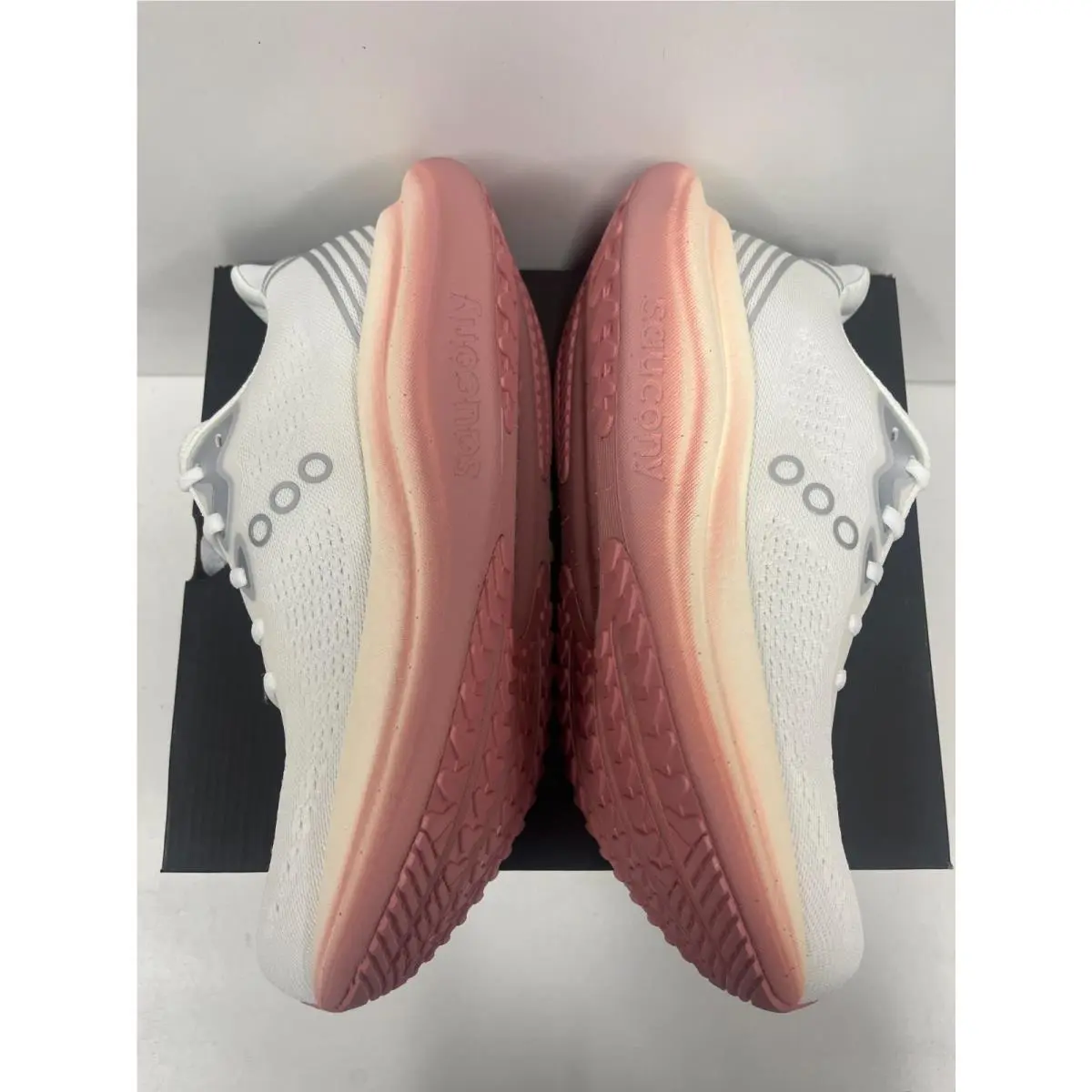 Saucony shoes - Saucony Triumph 23 - Triumph - Ivory/Mauve (142) 3