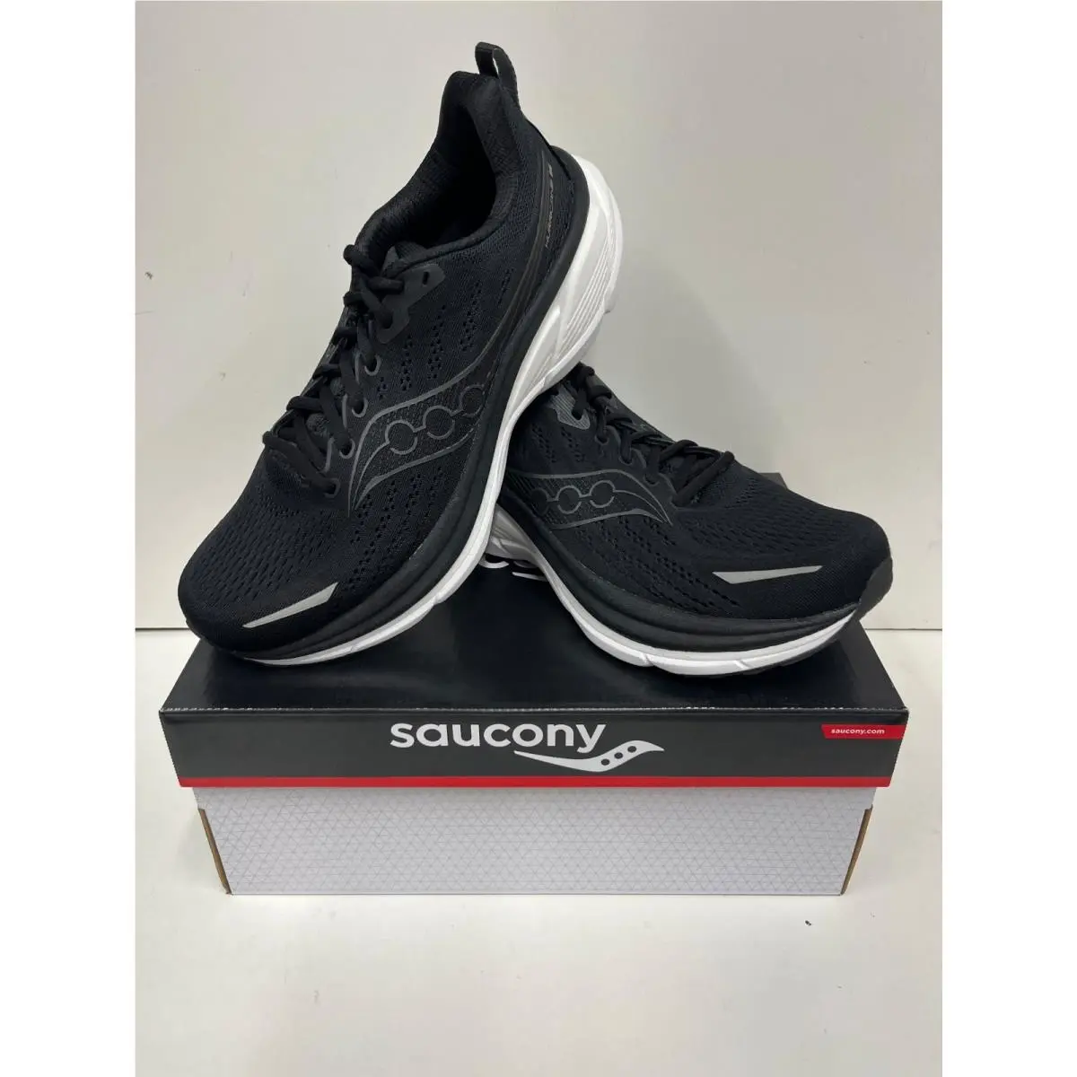 Saucony shoes - Saucony Hurricane 25 - Hurricane - Black/White (200) 6