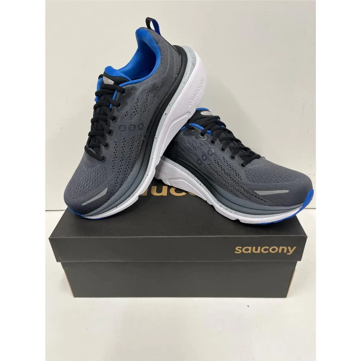 Saucony shoes - Saucony Hurricane 25 - Hurricane - Black/White (200) 28