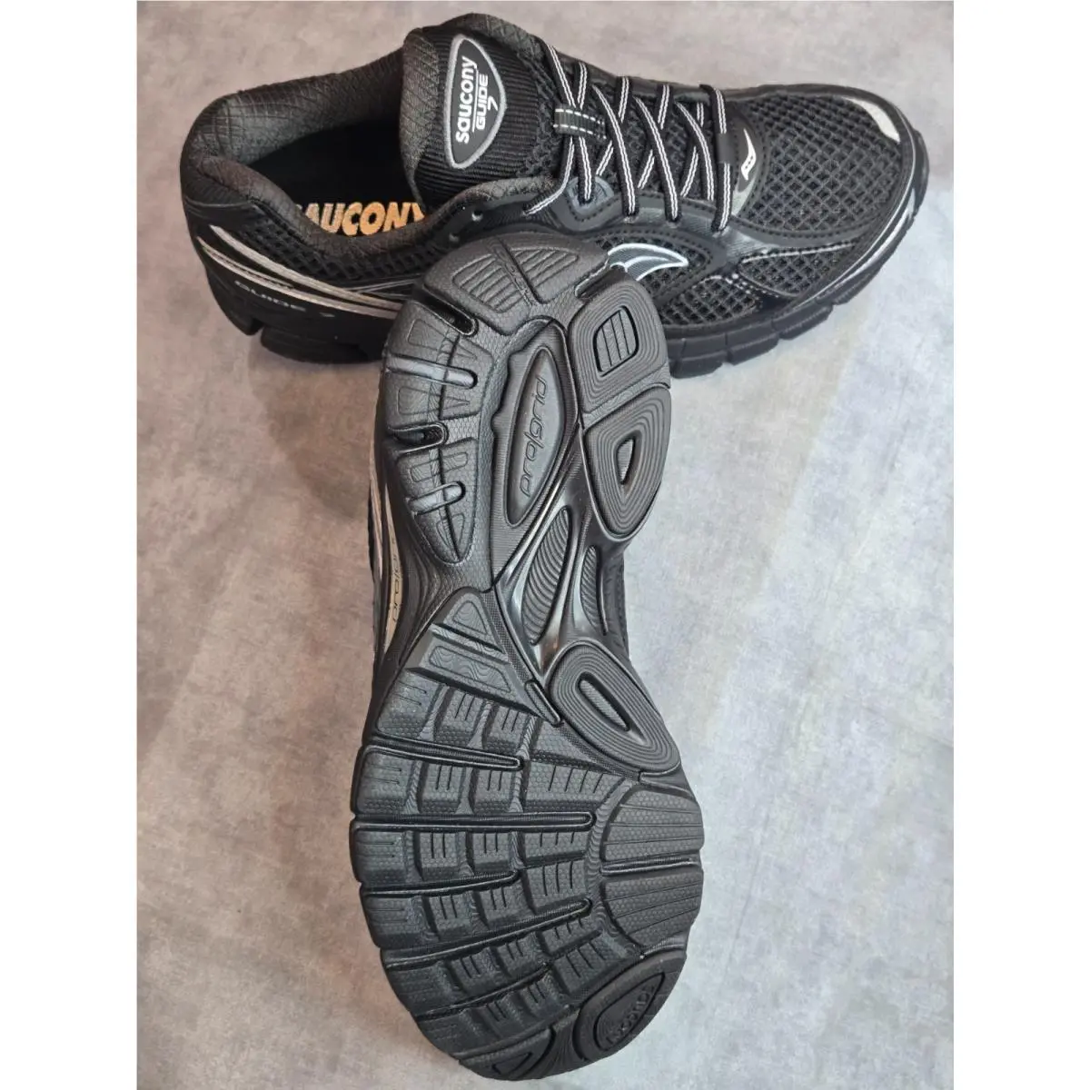 Saucony shoes - Progrid Guide 7 - Progrid Guide - S70936-16 - Black 2