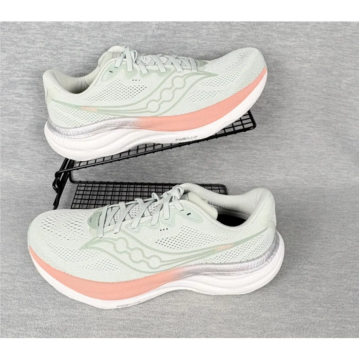 Saucony Ride 19 Sneakers Womens 11 M Mist Cameo Green Pink Running Comfort