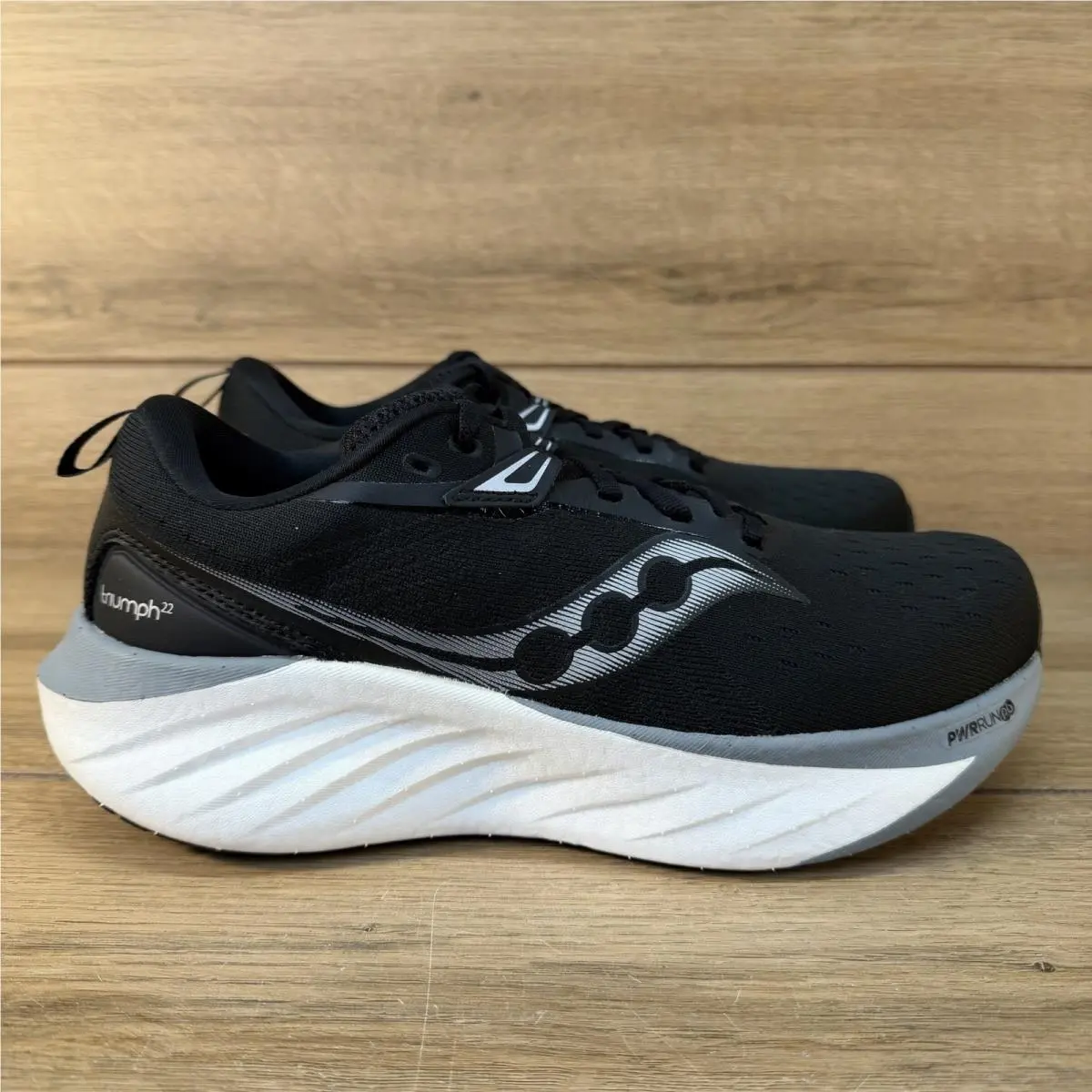 Saucony shoes - Saucony Triumph 22 - Triumph - S10964-200 - Black 0