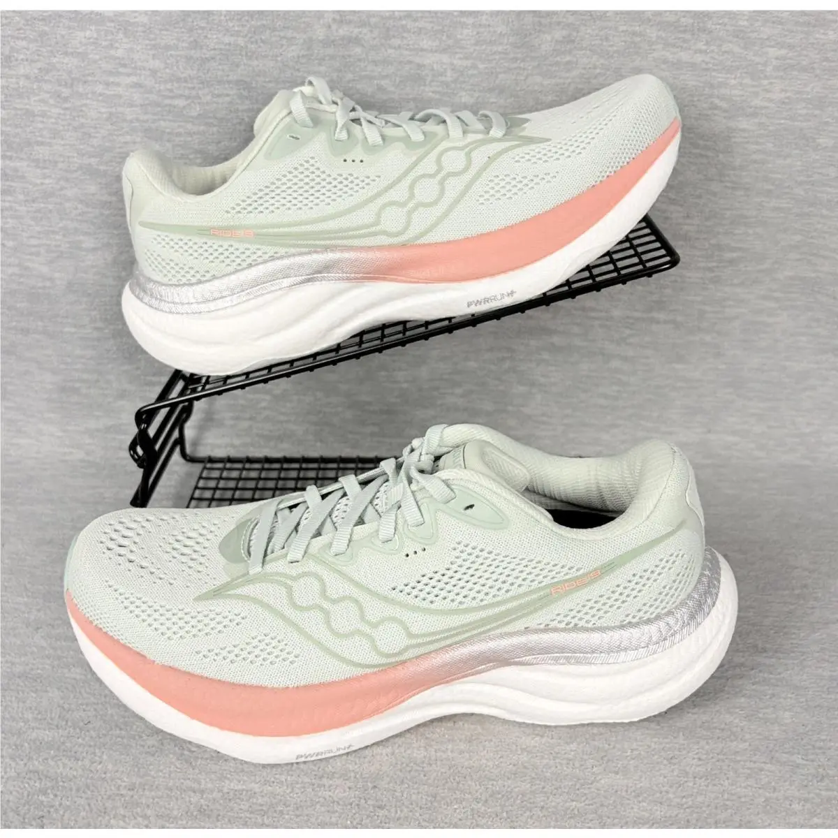 Saucony Ride 19 Sneakers Womens 9 M Mist Cameo Green Pink Running Comfort