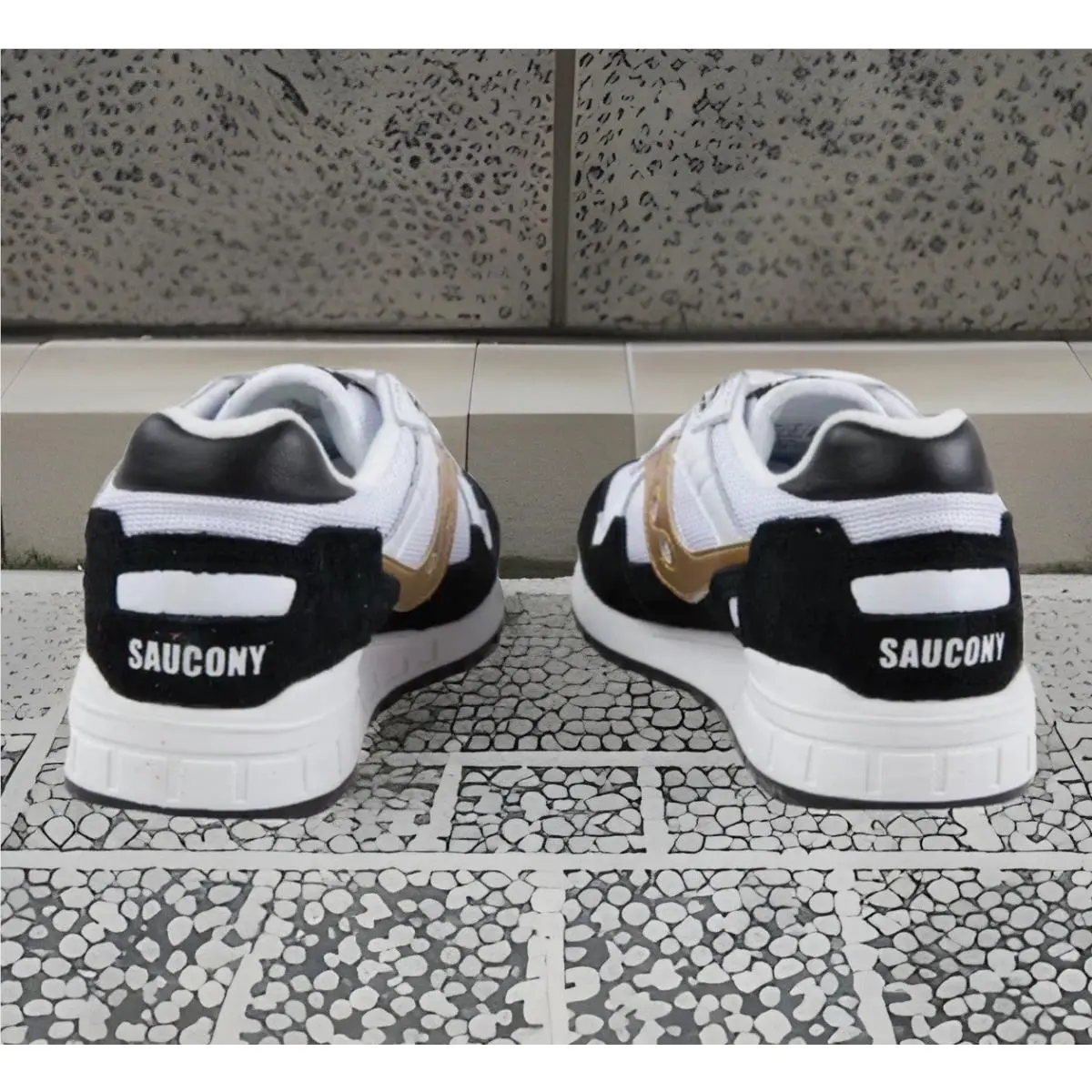 Saucony shoes - Saucony Shadow 5000 - Shadow - S70919-1 - White/Black/Gold 12