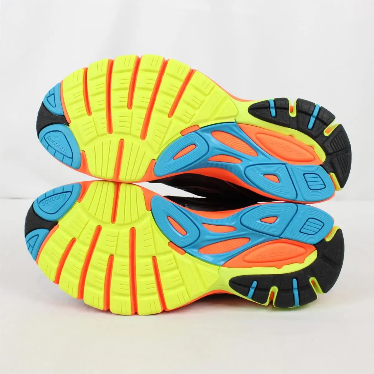 Saucony shoes - S7093613 - S70936-13 - Multicolor (UPC: 195021221982) 2