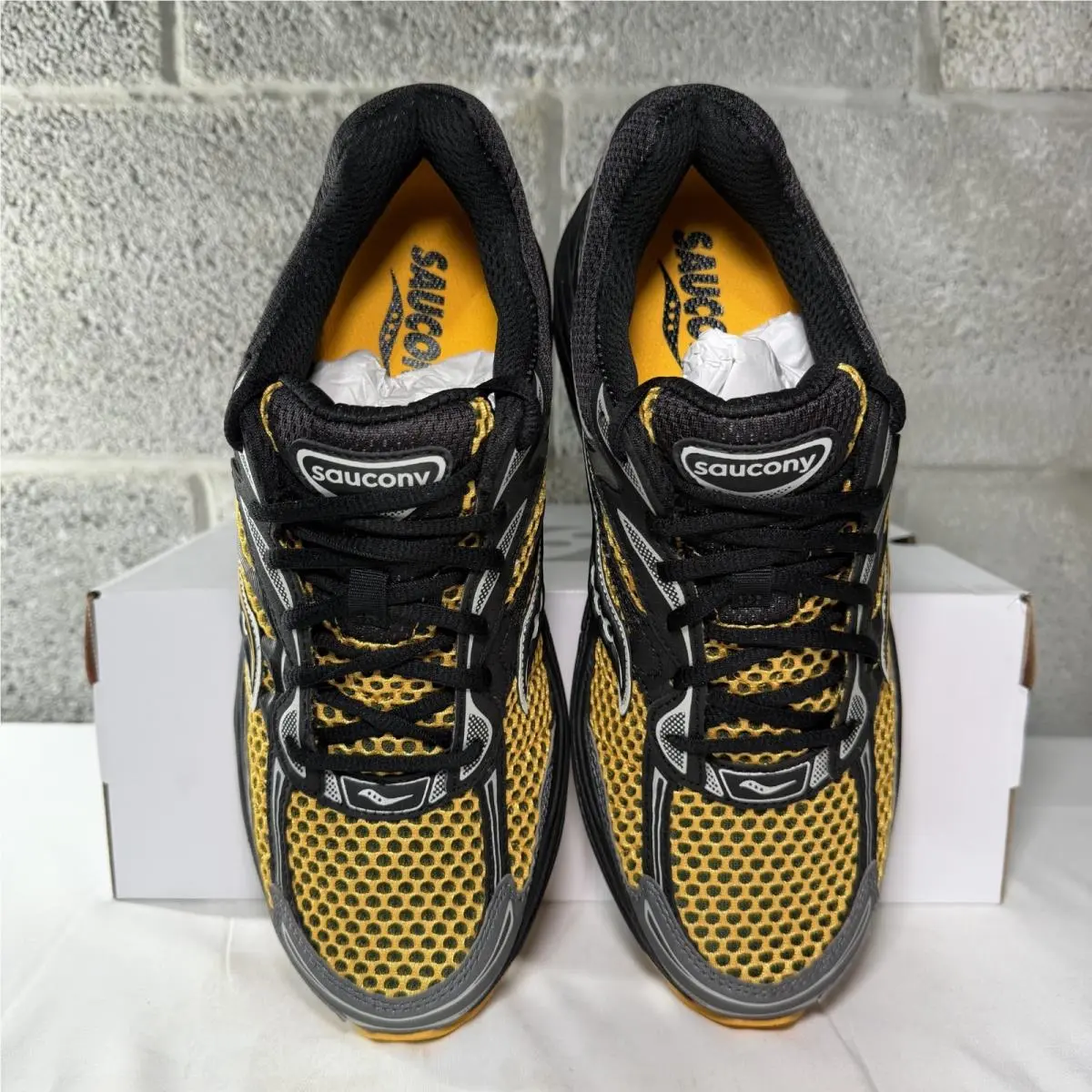 Saucony shoes - Saucony Progrid Omni 9 - Progrid Omni - Black 1