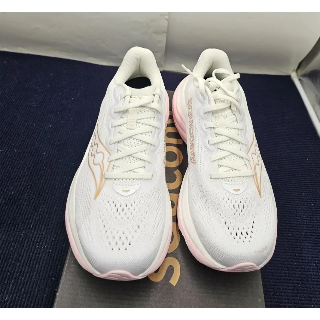 Saucony Ride 19 Women`s Size 9 Running Shoes S11056-151 White Silk