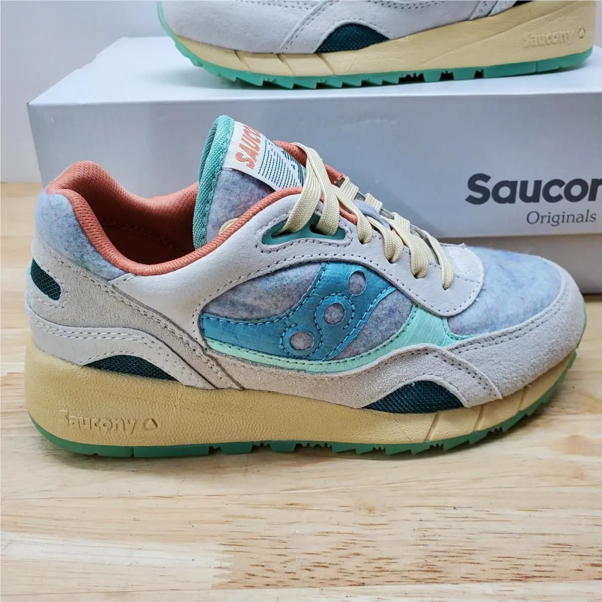 Saucony shoes - Multicolor 0
