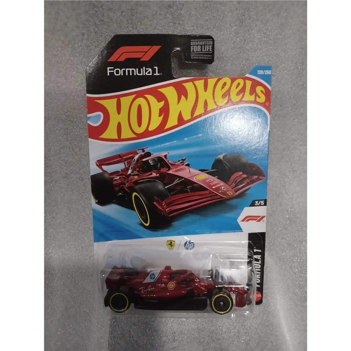 2026 F Case Hot Wheels Scuderia Ferrari HP F1 Ships with Protector