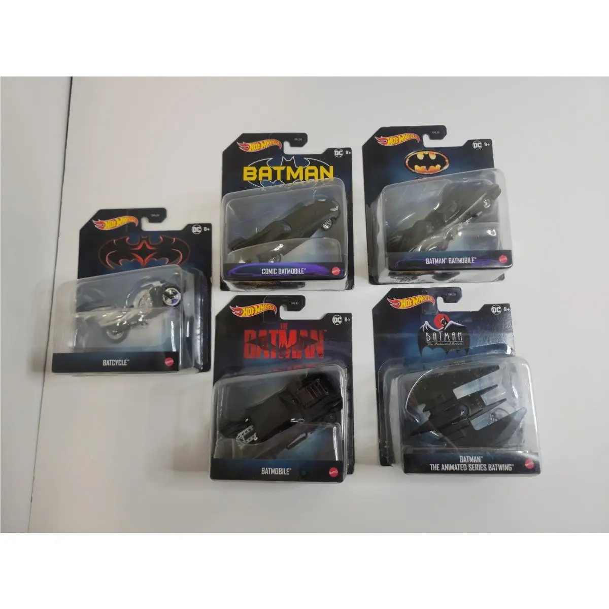 Hot Wheels DC Batman Set 5 Pack with Batmobile Batwing Batcycle DKL20