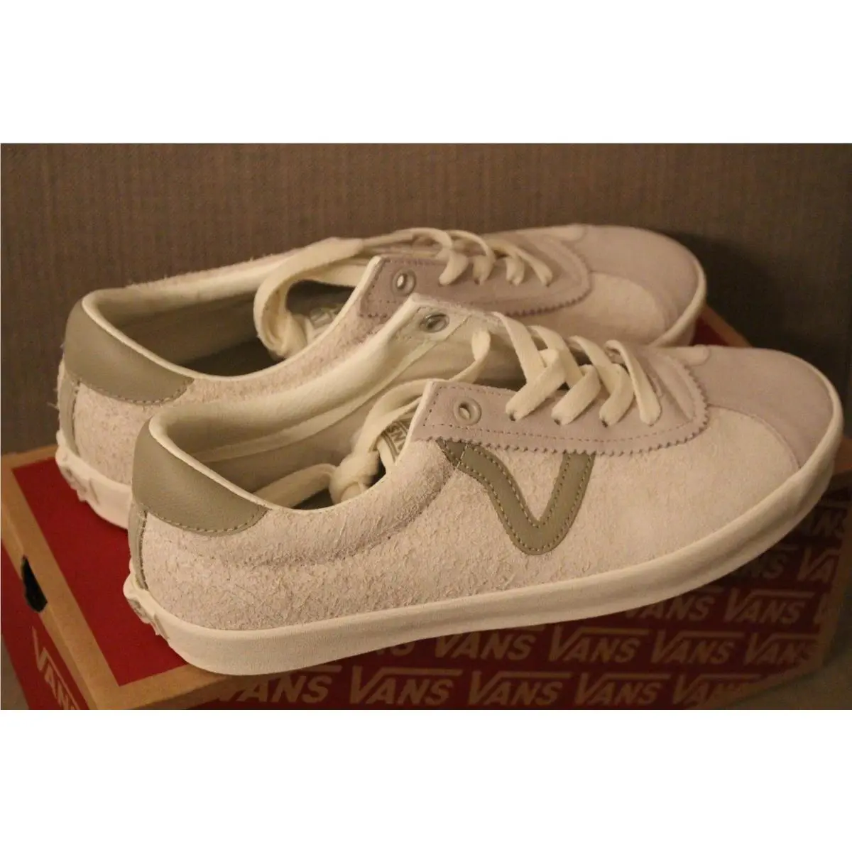 Converse shoes - Beige 1