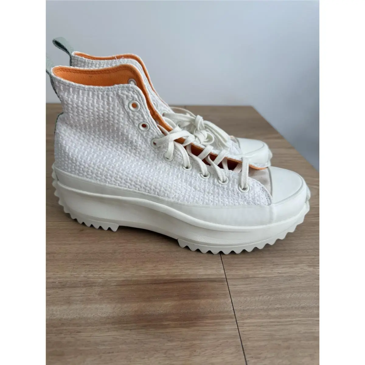 Converse Run Star Hike High Top Platform Sneakers White Orange Women`s 11.5