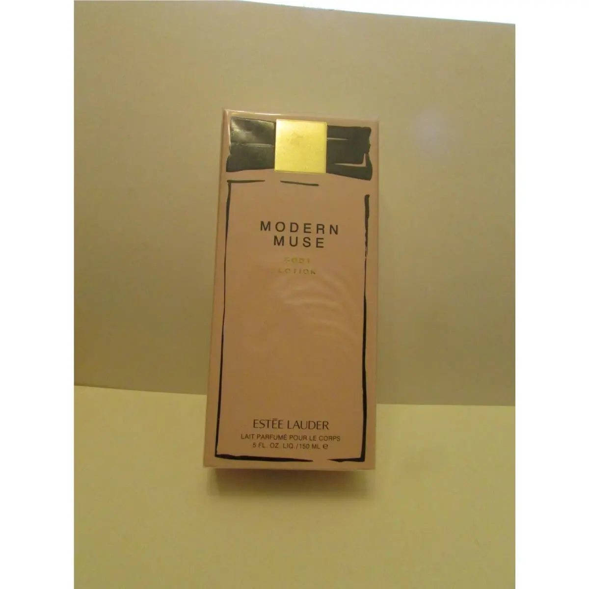 Estee Lauder Modern Muse Perfume Body Lotion 5oz 150ml