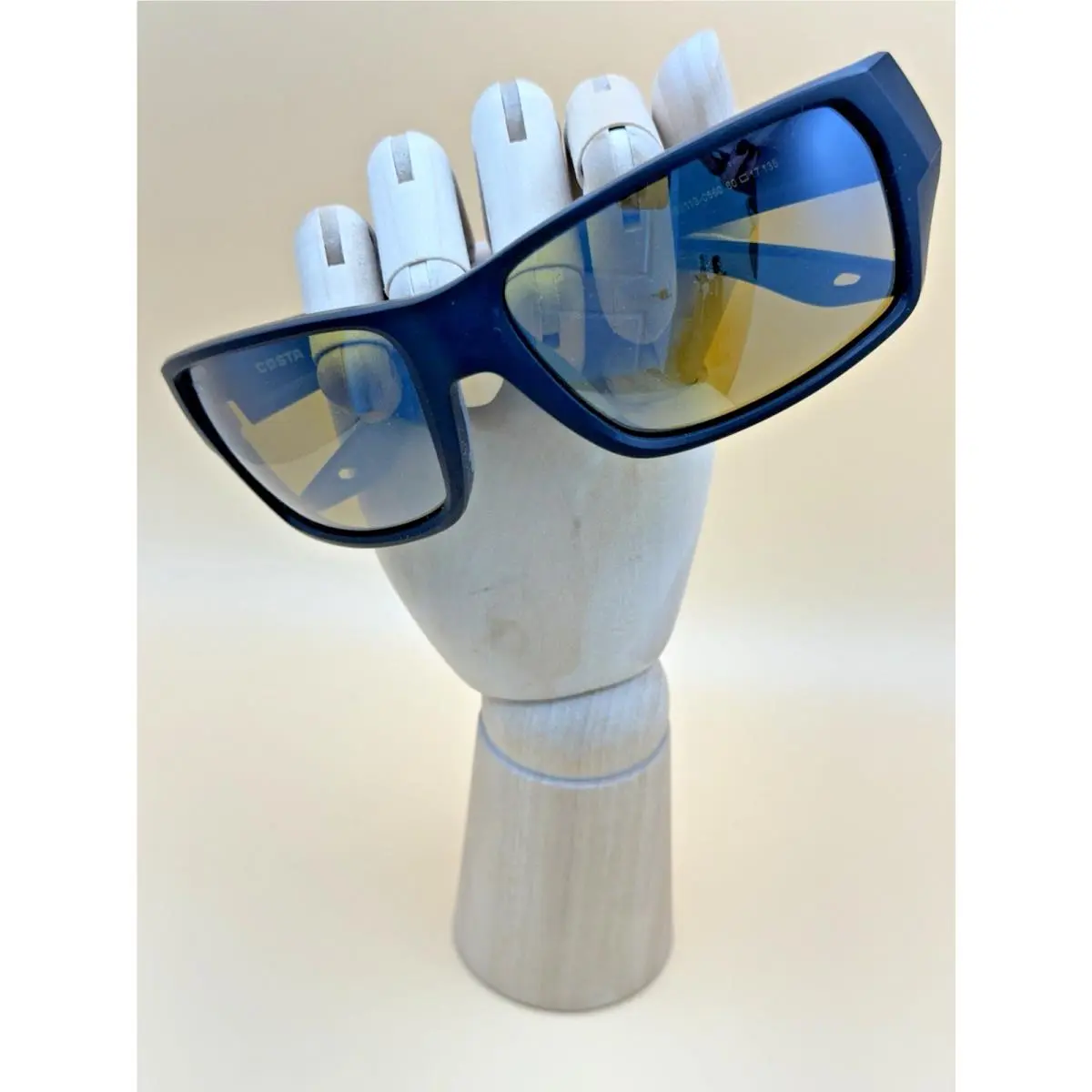 Sunglasses Costa Tailfin 06S9113-0560 60-17 135