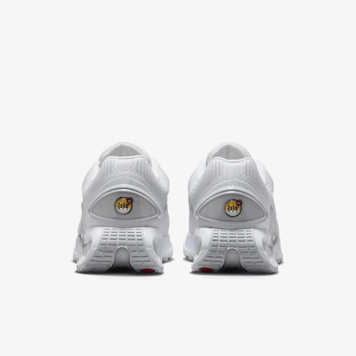 Nike shoes - White 3
