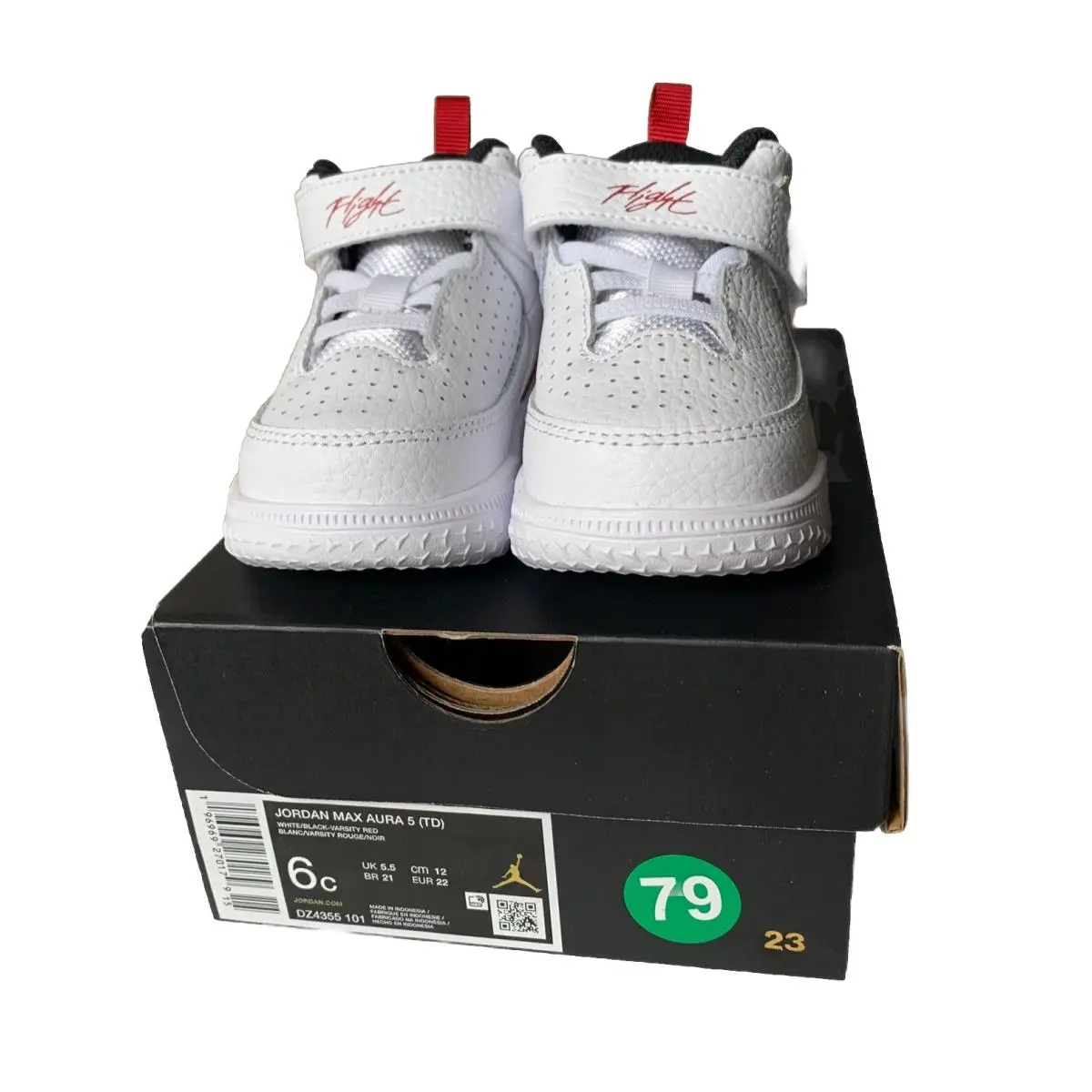 Nike shoes - Jordan Max Aura - Max Aura - White 1