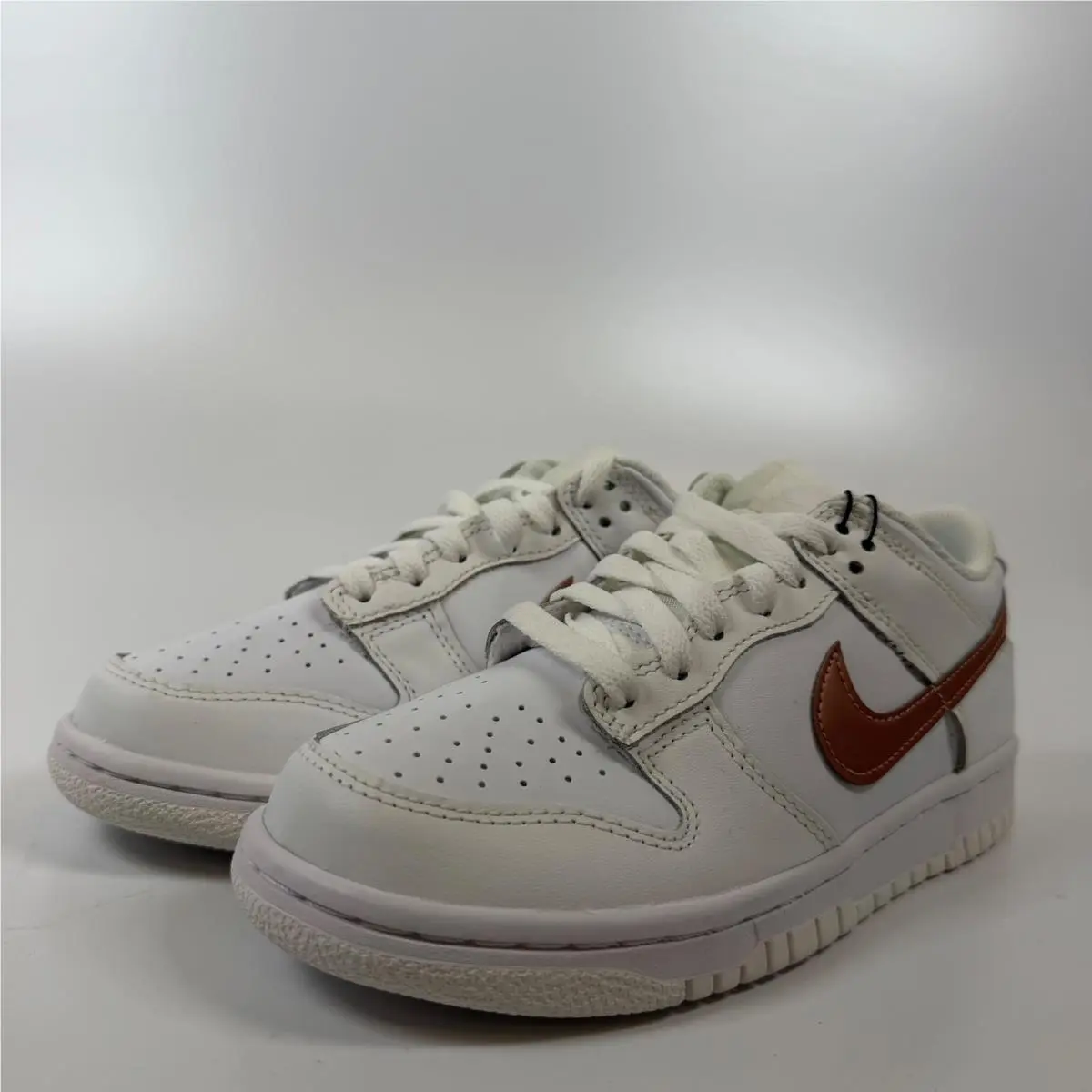 Nike Dunk Low GS White Metallic Red Bronze Sneakers DH9765-100 Boys Girls 5Y