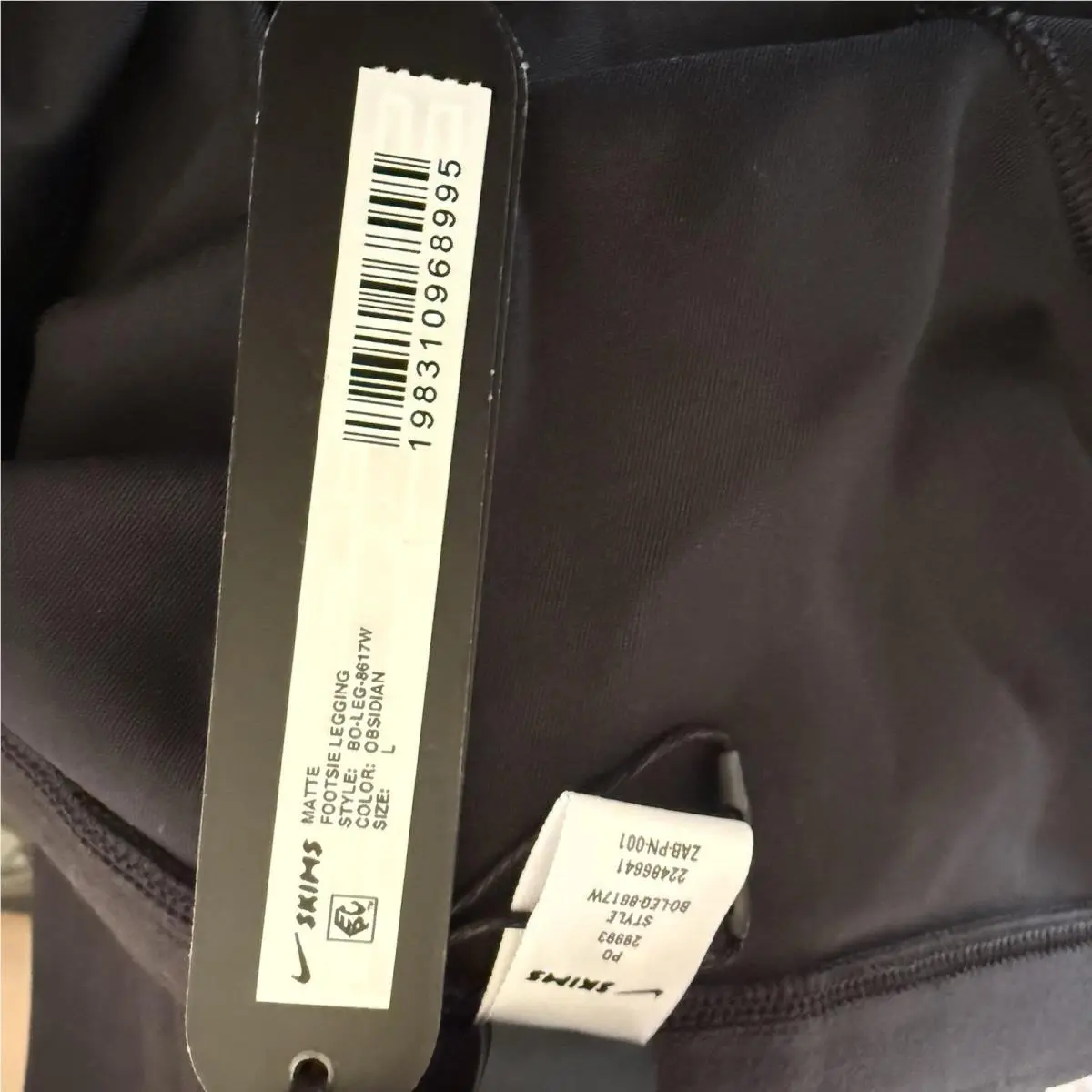 Nike clothing - Black 3