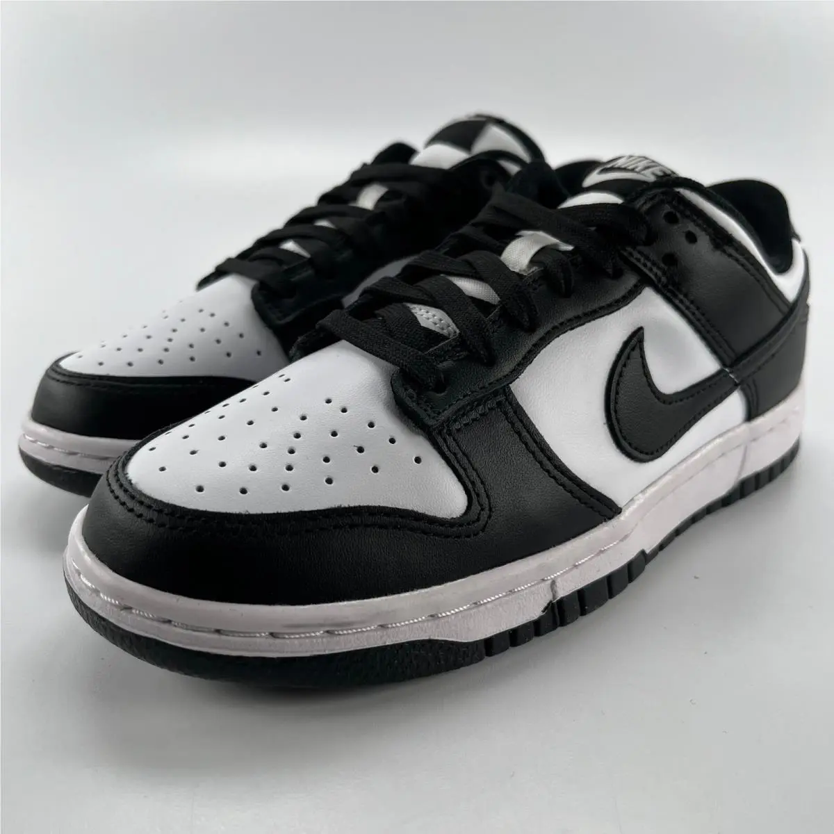 Nike Dunk Low Retro White Black Panda Womens DD1503-101 Size 6.5W Sneakers