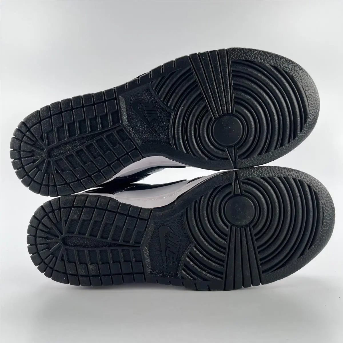 Nike shoes - Nike Dunk Low Retro - Dunk Low Retro - Black 4