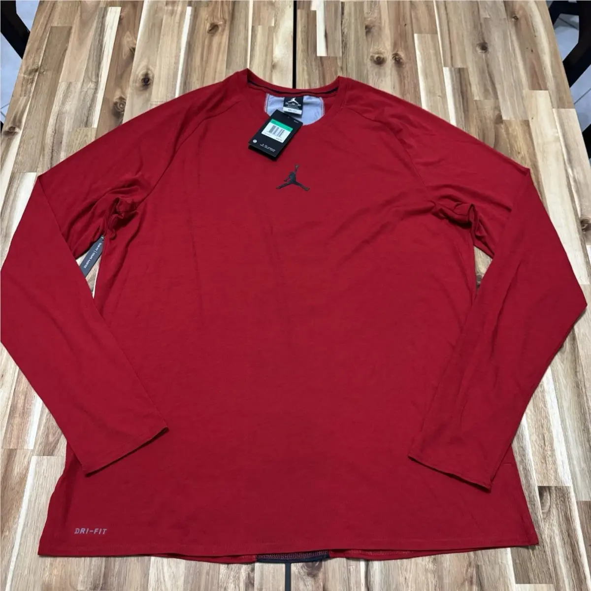 Jordan Shirt Mens XL Red 23 Alpha Drifit Long Sleeve Training Logo Rare