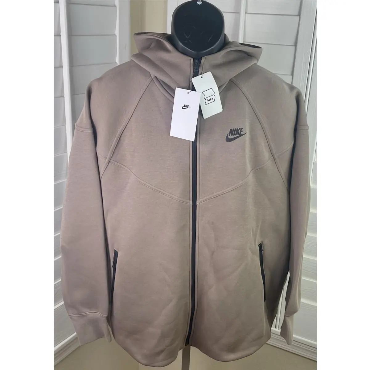 Nike Sportswear Tech Fleece Windrunner Mink Brown FZ Hoodie FB8340-233 Women 2X