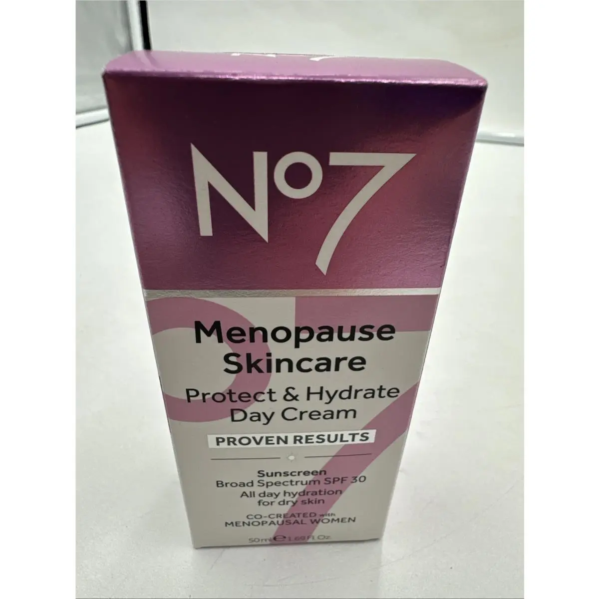 NO7 Menopause Skincare Protect Hydrate Day Cream 1.69 fl oz Spf 30 Exp 2/26