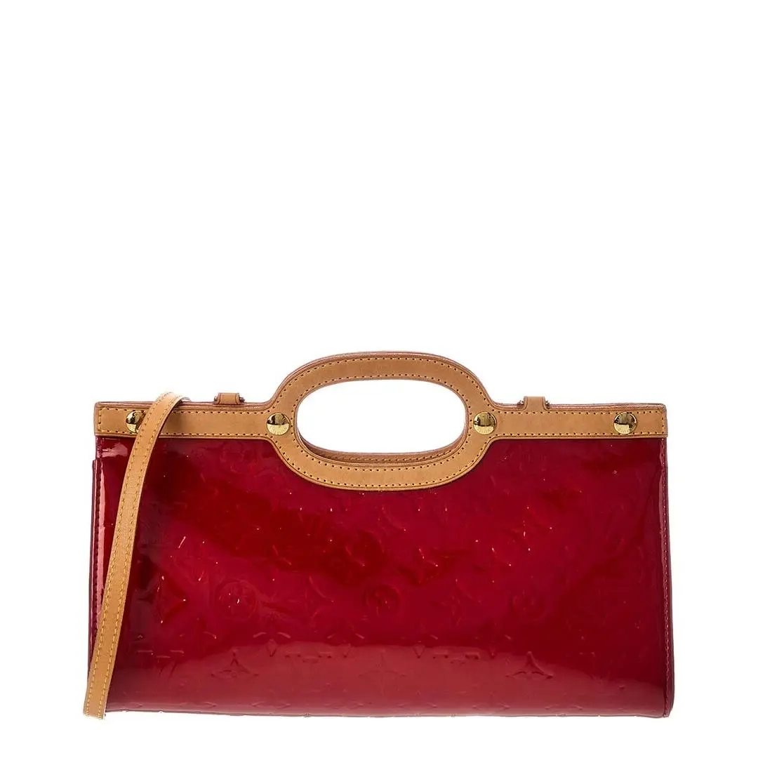 Red Vernis Roxbury Drive Clutch Pre-loved Women`s by Louis Vuitton