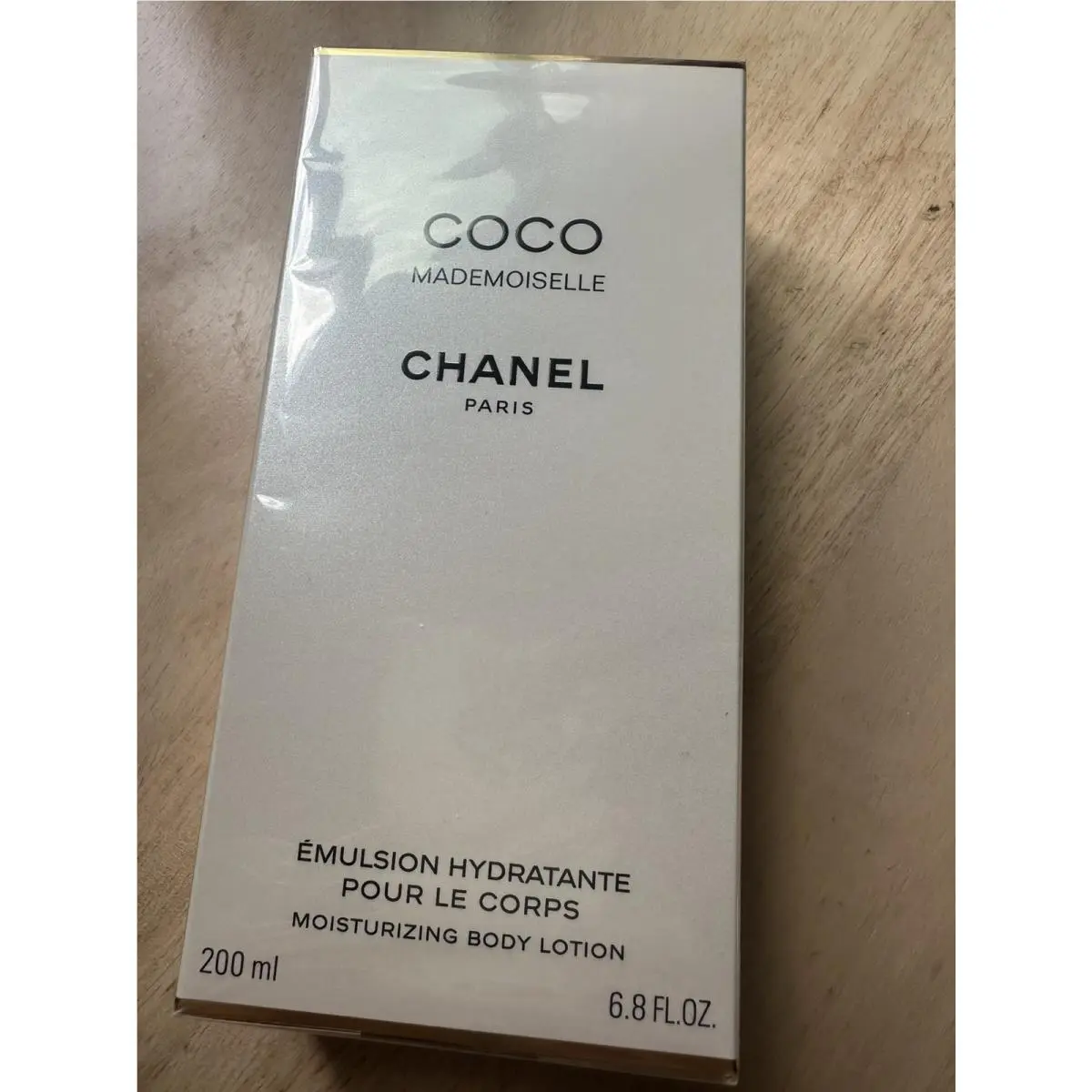 Chanel Coco Mademoiselle Moisturizing Body Lotion 6.8oz / 200ml