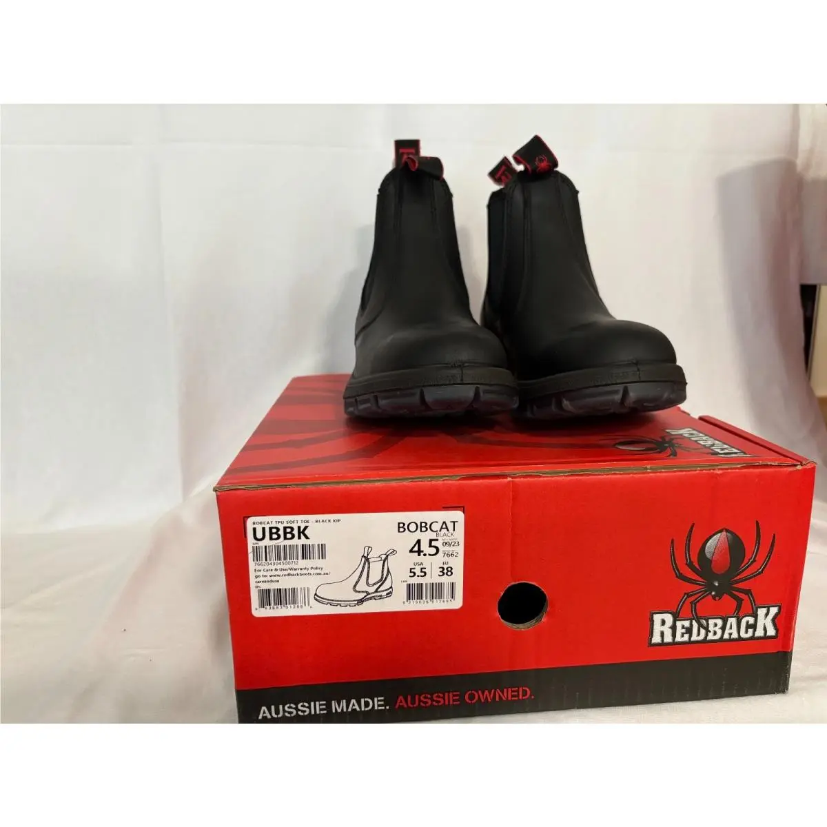 Usbbk Bobcat Unisex Work Boots Black US Size 5.5 by Redback