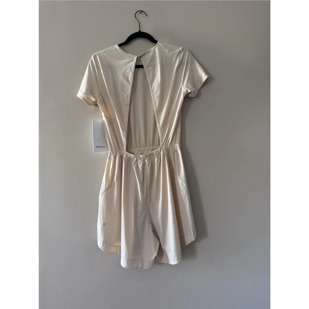 Lululemon clothing - Beige 0
