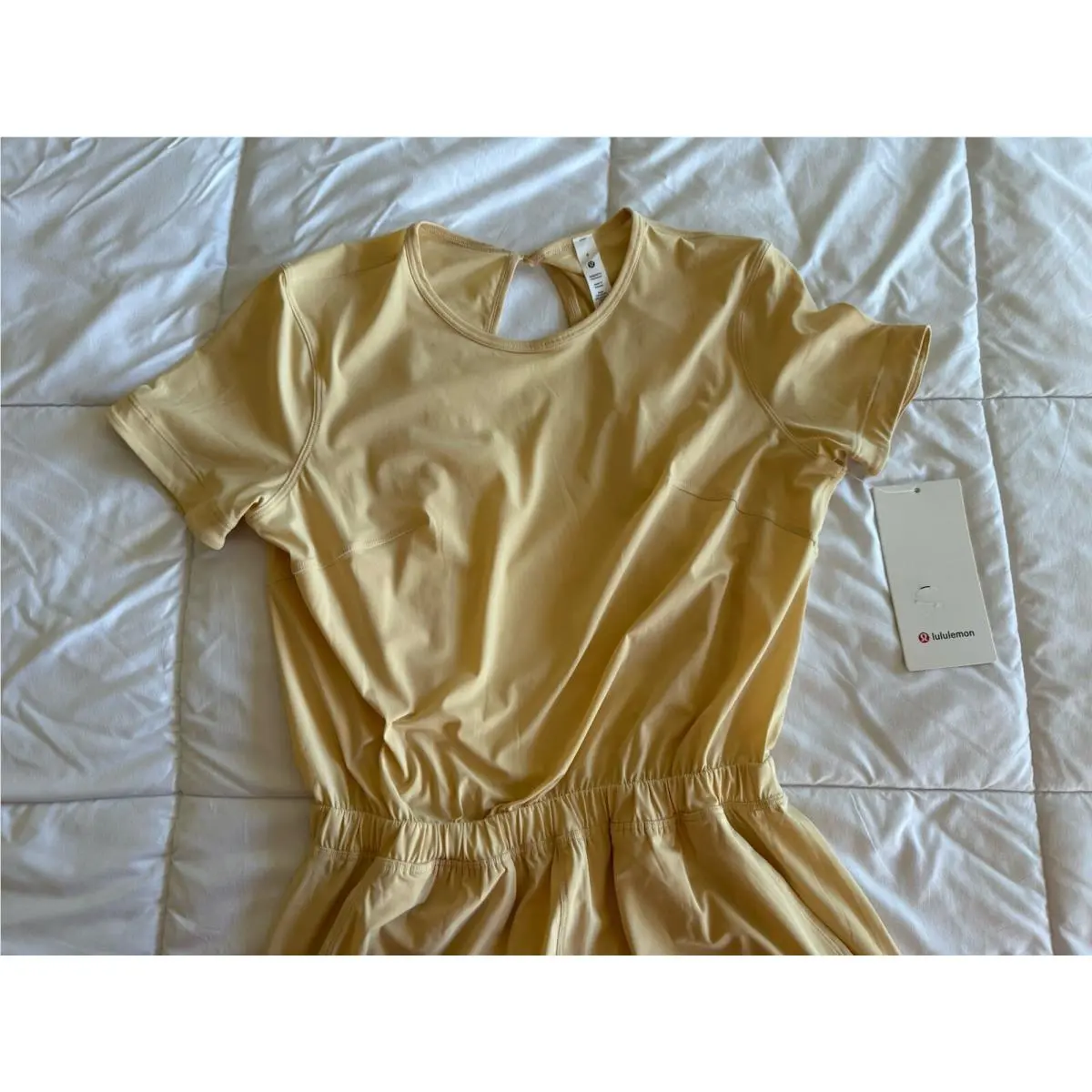 Lululemon clothing - Beige 3