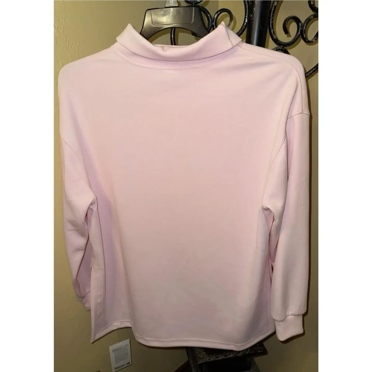 Lululemon clothing - Strawberry Milkshake 3