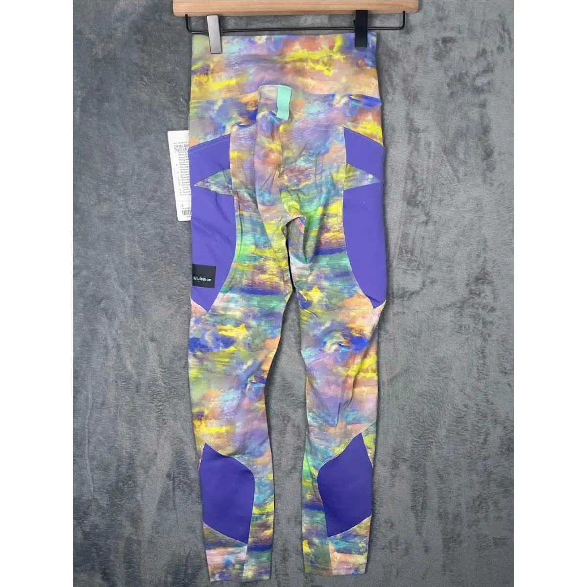 Lululemon clothing - Cargo SHR Hiking Tight 25
