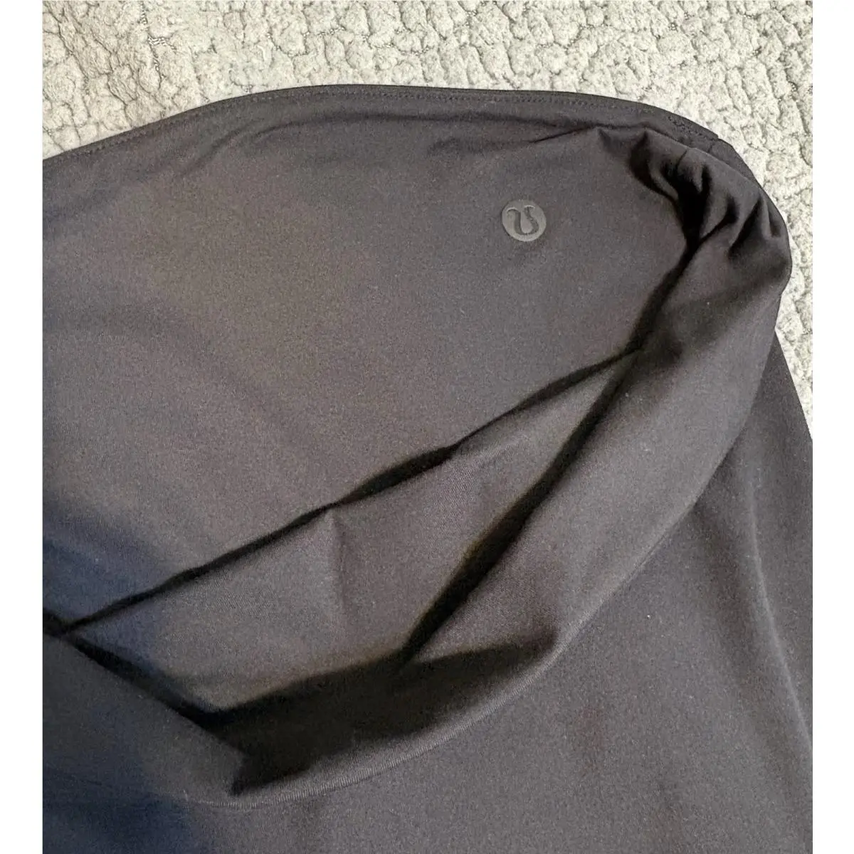 Lululemon clothing - Black 8